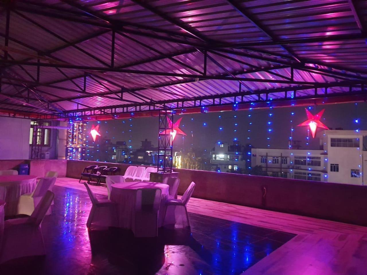Priya Tours And Travels Hotell Guwahati Exteriör bild